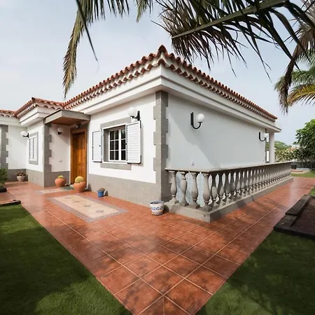 Cosmos Con Gran Piscina Y Jardin Privado Villa Maspalomas (Gran Canaria)